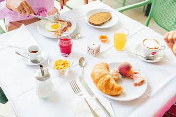 Breakfast area