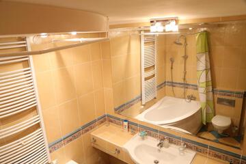 Photo 50