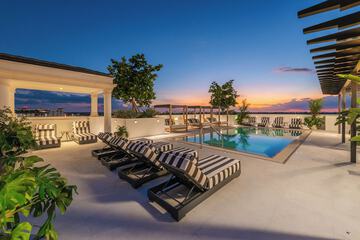 Sundeck