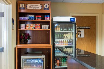 Hotel Interior 6 of 29