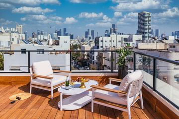 Sundeck