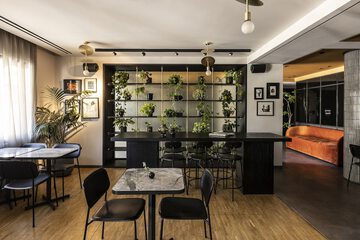 Cafe