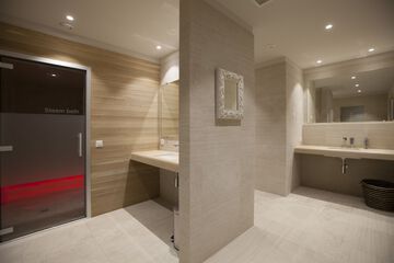 Steam room