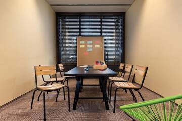 Meeting facility