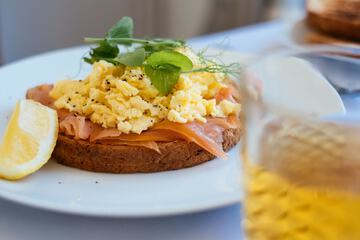 Breakfast meal
