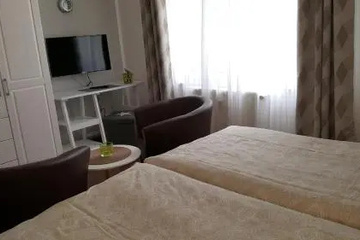 guest_rooms