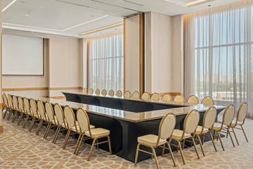 Meeting facility