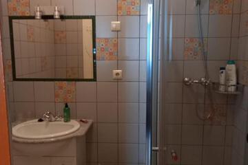 Photo 46