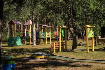 Children's play area - outdoor