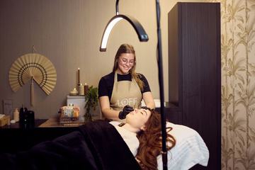 Facial