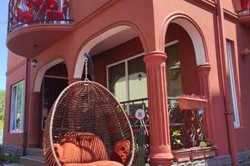 Photo 10