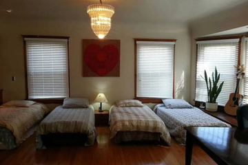 guest_rooms
