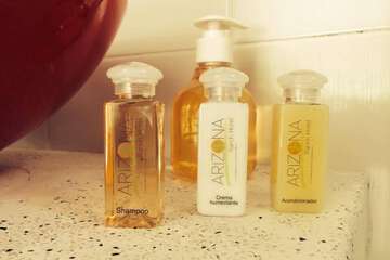 Bathroom amenities