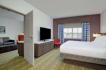 Room 19 of 37