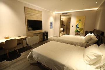 Photo 27