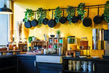 Breakfast area
