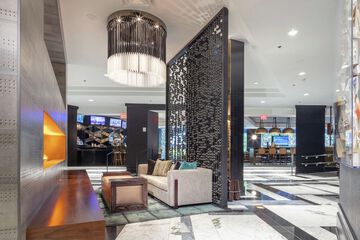 Hotel Interior 11 of 91