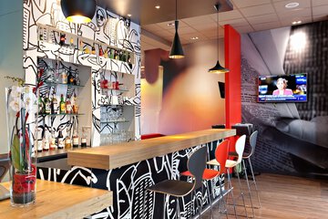 Snack bar