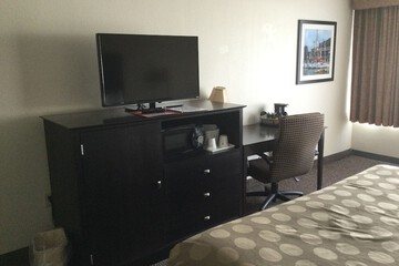 Room 16 of 36