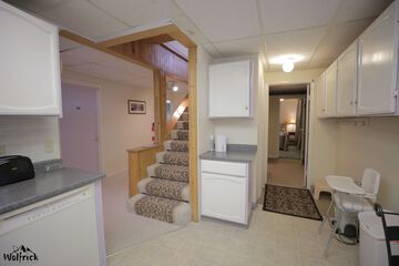 Ballroom/Hall 106 of 110