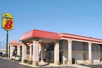 Super 8 by Wyndham Oklahoma Fairgrounds