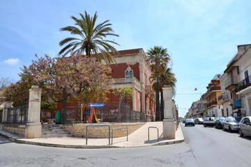 Photo 28