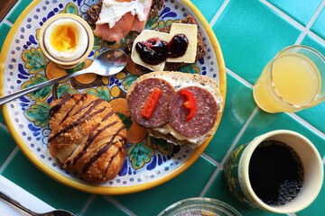 Breakfast meal