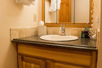 Bathroom sink