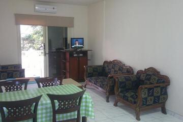 Photo 33