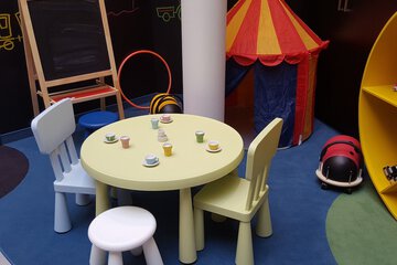 Children's play area - indoor