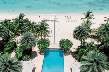 Infinity pool