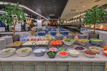 Breakfast buffet