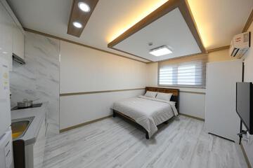 Photo 28