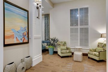 Hotel Interior 10 of 78