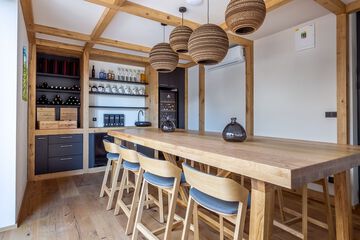 Tasting room