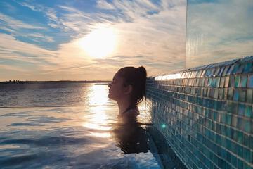 Infinity pool