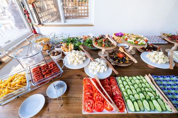 Breakfast buffet