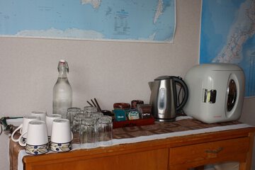 Snack bar