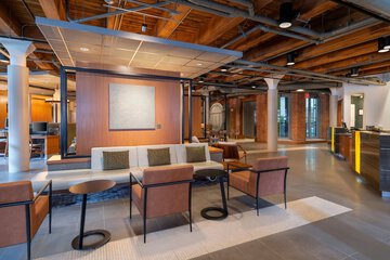 Hotel Interior 34 of 100