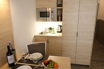 Private kitchenette