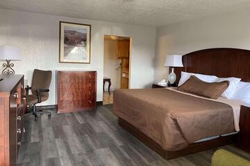 Travelodge by Wyndham Farmington Hwy 64