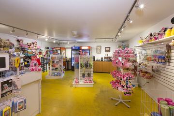 Gift shop