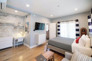 Room 47 of 151