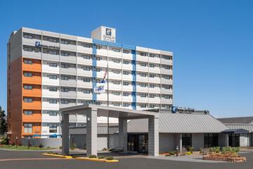 Holiday Inn Express Denver Central - North