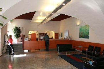 Check-in/check-out kiosk