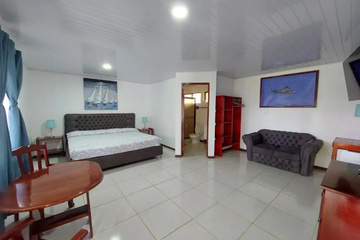 hotel_rooms