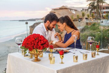 Couples dining