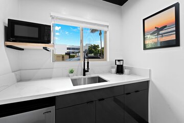 Private kitchenette