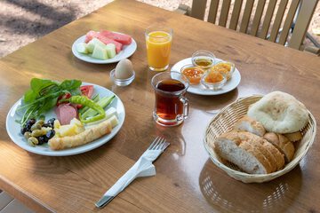 Breakfast meal