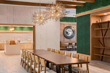 Breakfast/Coffee Service 58 of 68